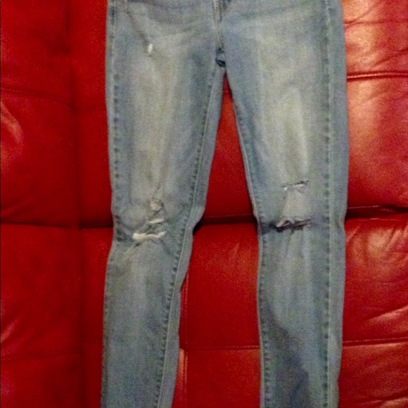 Levi's | Jeans | Womens Levis Distressed Jeans | Poshmark